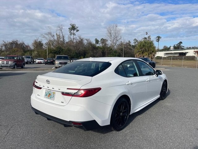 2025 Toyota CAMRY SE