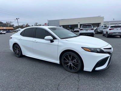 2023 Toyota CAMRY SE