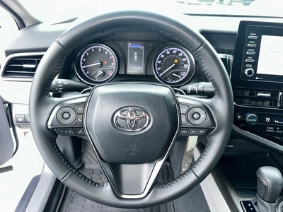 2023 Toyota CAMRY SE