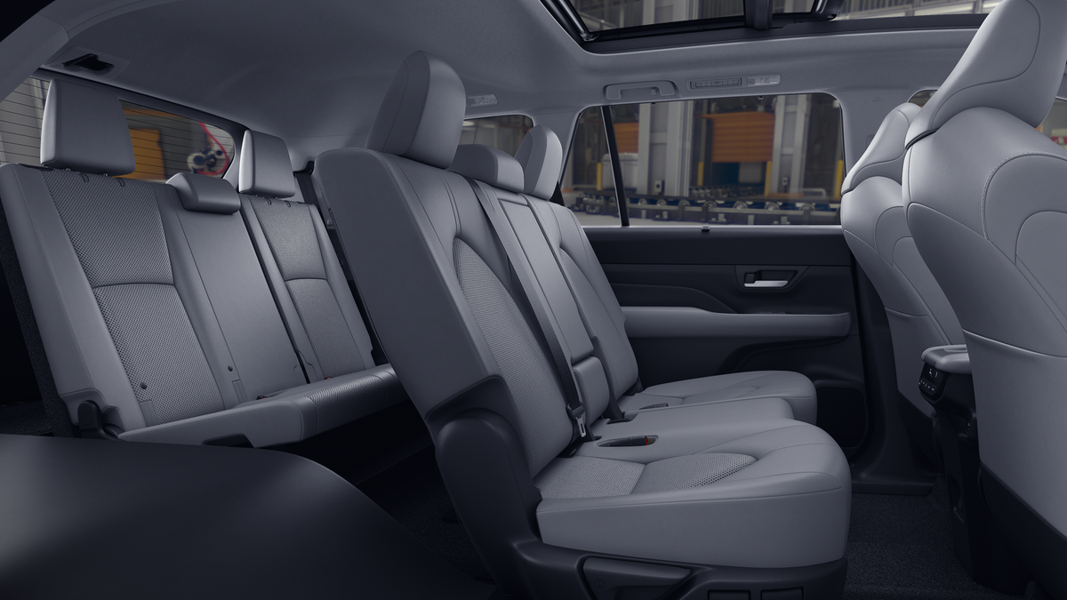 2026 Toyota Grand Highlander Hybrid Hybrid XLE