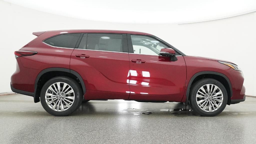 2026 Toyota Highlander Platinum
