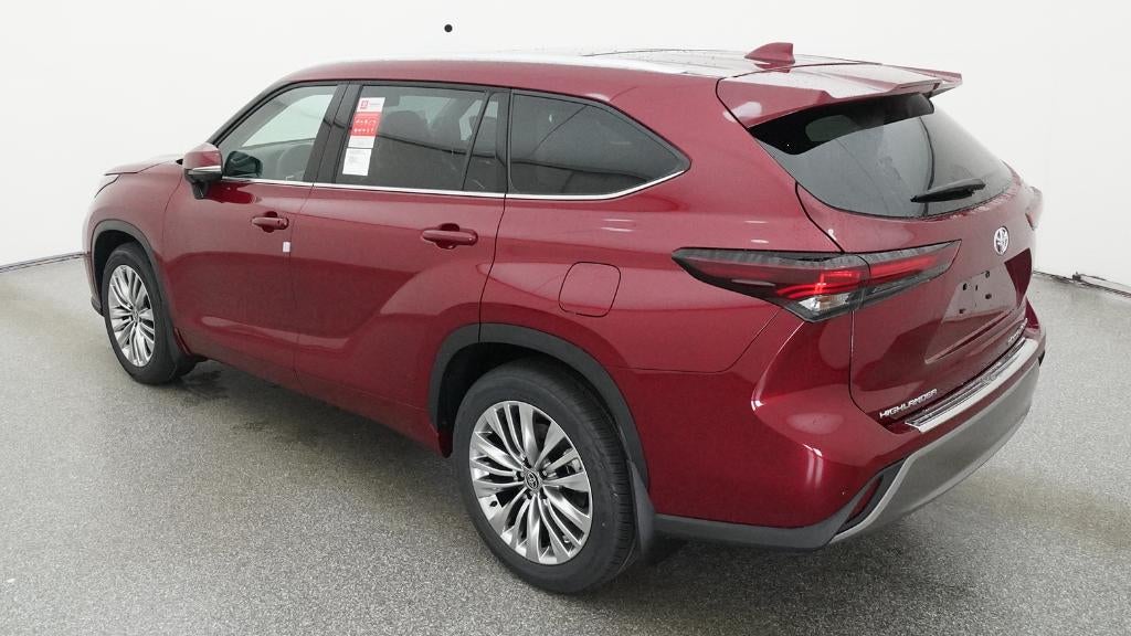 2026 Toyota Highlander Platinum