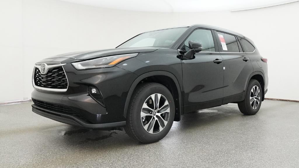 2026 Toyota Highlander XLE