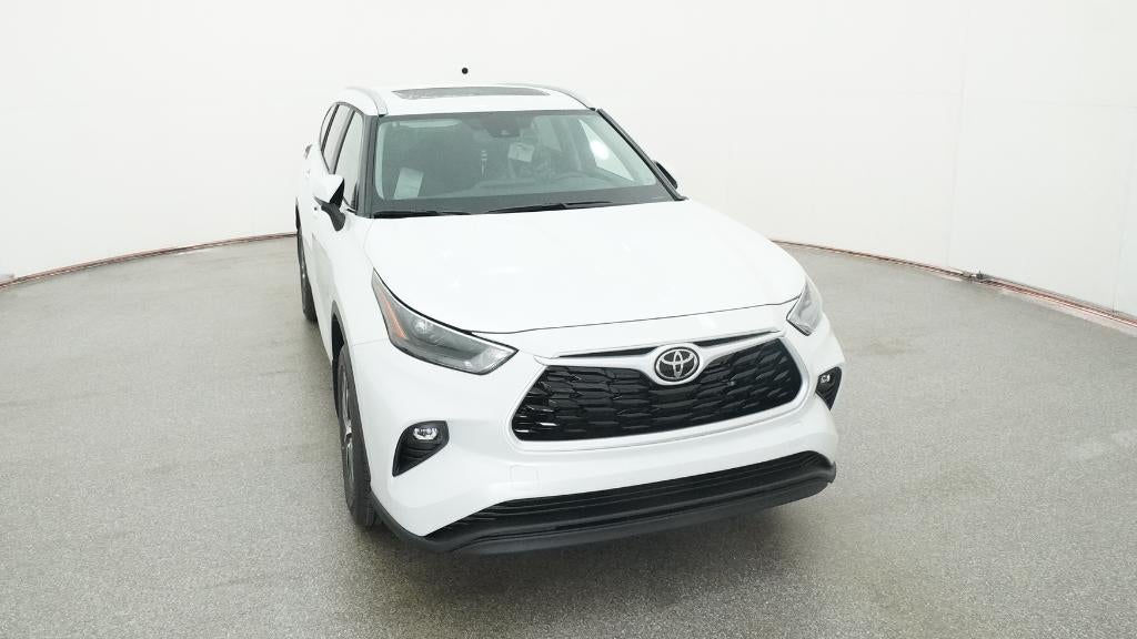 2026 Toyota Highlander XLE
