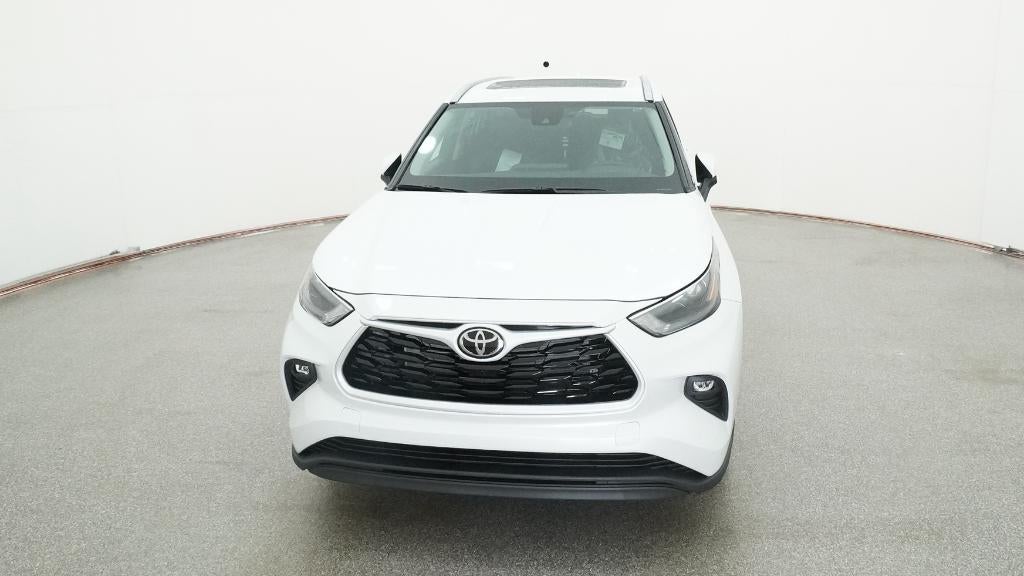 2026 Toyota Highlander XLE