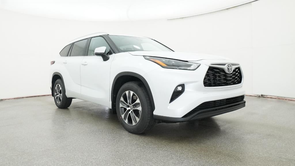 2026 Toyota Highlander XLE