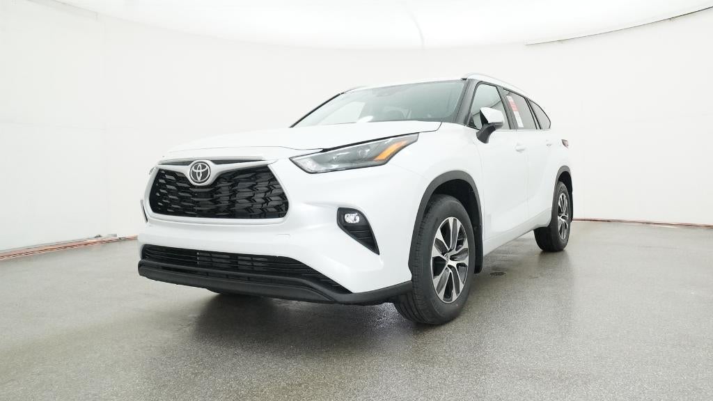 2026 Toyota Highlander XLE