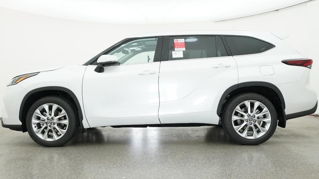 2026 Toyota Highlander Limited