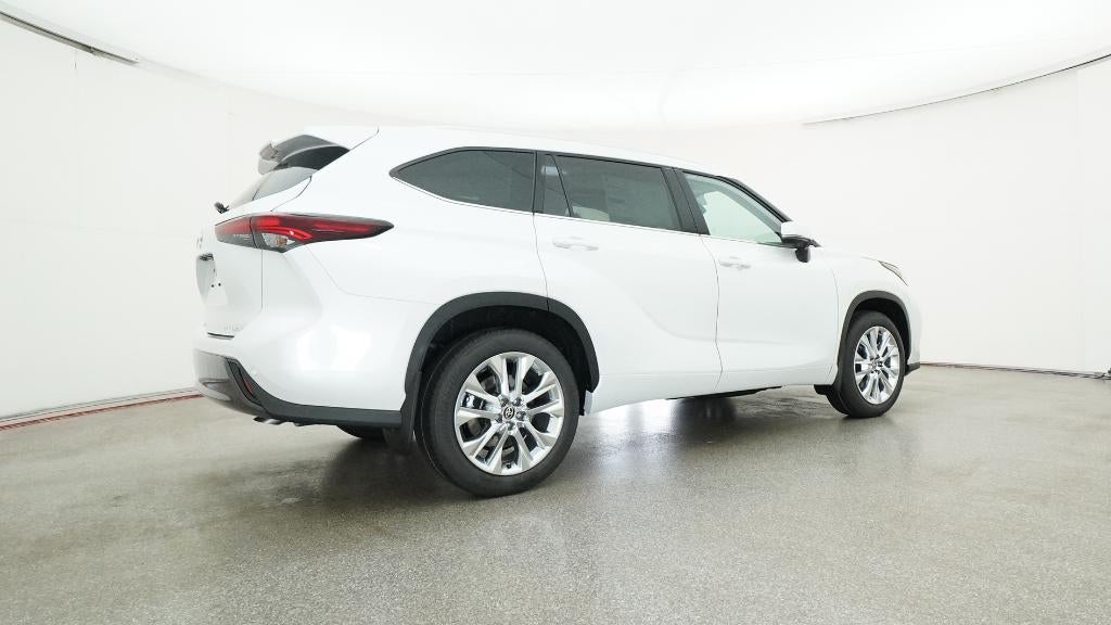 2026 Toyota Highlander Limited