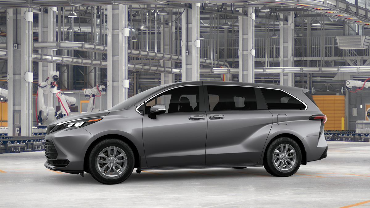 2026 Toyota Sienna LE