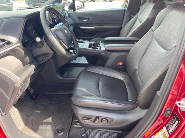 2023 Toyota SIENNA XSE XSE