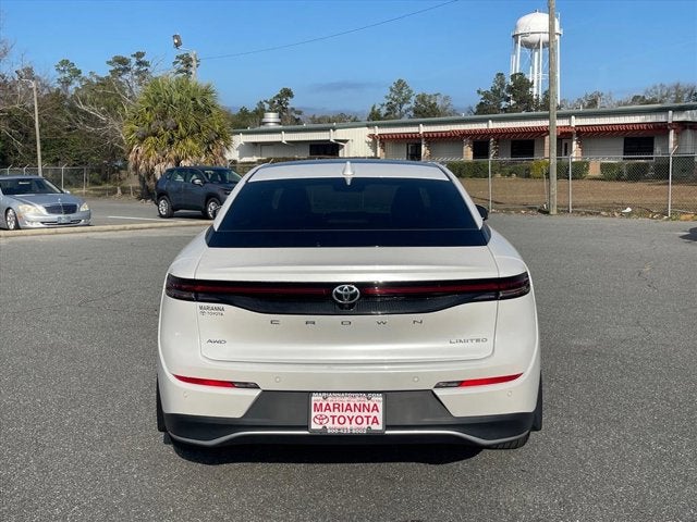 2023 Toyota Toyota Crown LTD Limited