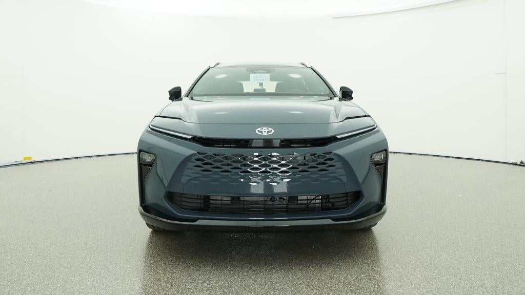 2025 Toyota Toyota Crown Signia Limited