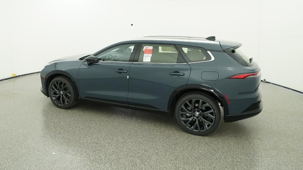 2025 Toyota Toyota Crown Signia Limited