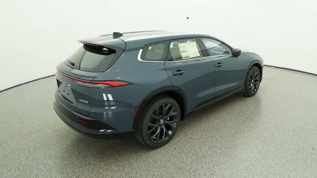 2025 Toyota Toyota Crown Signia Limited