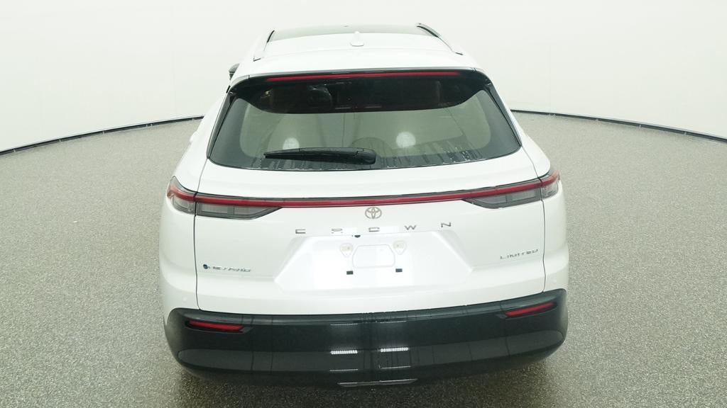 2026 Toyota Toyota Crown Signia Limited