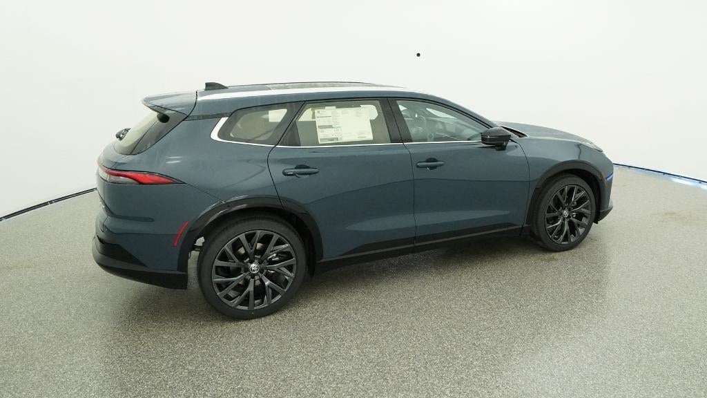 2025 Toyota Toyota Crown Signia Limited