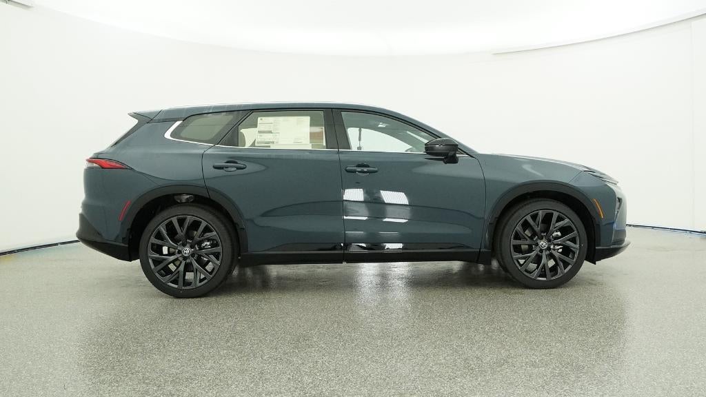 2025 Toyota Toyota Crown Signia Limited