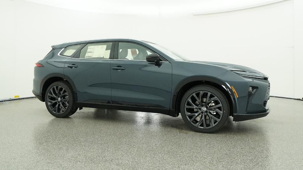 2025 Toyota Toyota Crown Signia Limited