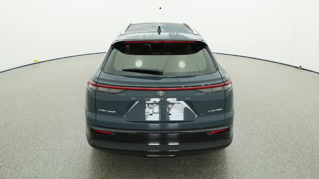 2025 Toyota Toyota Crown Signia Limited