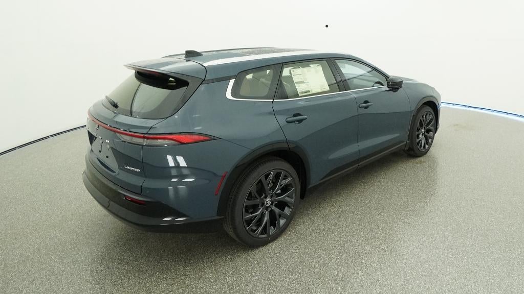 2025 Toyota Toyota Crown Signia Limited