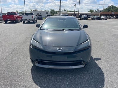 2024 Toyota PRIUS XLE