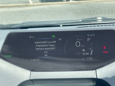 2024 Toyota PRIUS XLE