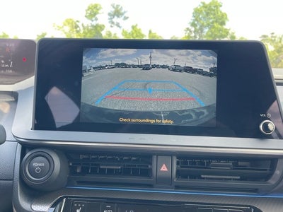 2024 Toyota PRIUS XLE