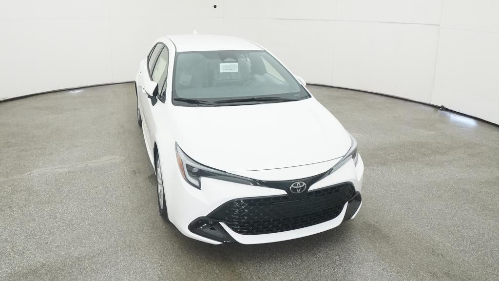 2025 Toyota Corolla Hatchback SE