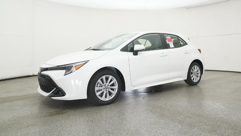 2025 Toyota Corolla Hatchback SE