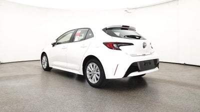 2025 Toyota Corolla Hatchback SE