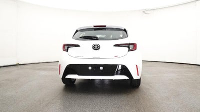 2025 Toyota Corolla Hatchback SE