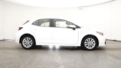 2025 Toyota Corolla Hatchback SE