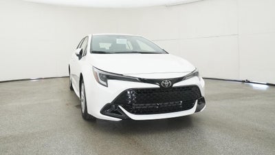 2025 Toyota Corolla Hatchback SE