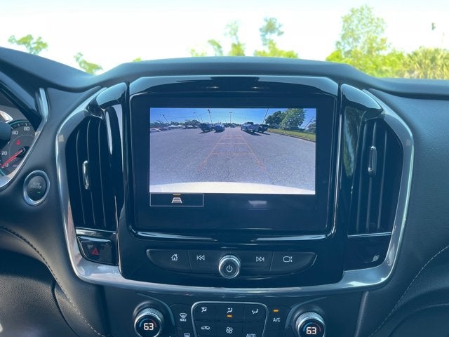 2022 Chevrolet Traverse LT Leather