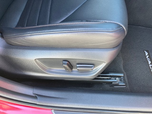 2021 Toyota Avalon Hybrid Hybrid XSE