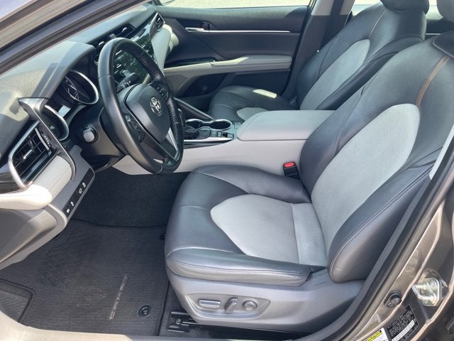2020 Toyota Camry Hybrid Hybrid XLE