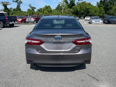 2020 Toyota Camry Hybrid Hybrid XLE