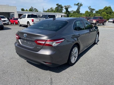 2020 Toyota Camry Hybrid Hybrid XLE