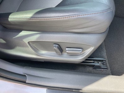 2020 Toyota Camry Hybrid Hybrid XLE