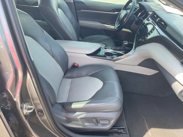 2020 Toyota Camry Hybrid Hybrid XLE