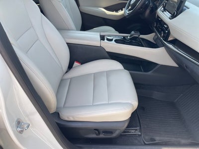 2022 Nissan Rogue SL