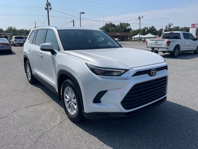 2024 Toyota Grand Highlander Base