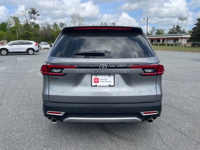 2025 Toyota Grand Highlander Hybrid Base