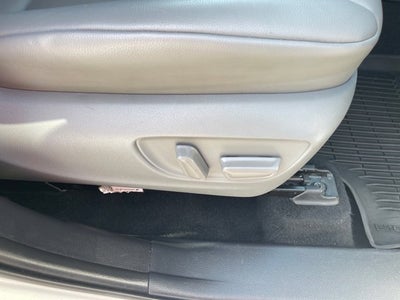 2022 Toyota Highlander Hybrid Base