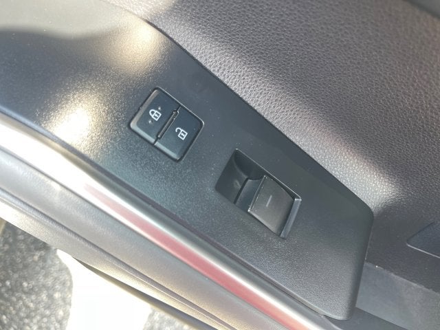 2022 Toyota Highlander Hybrid Base