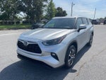 2022 Toyota Highlander Hybrid Base