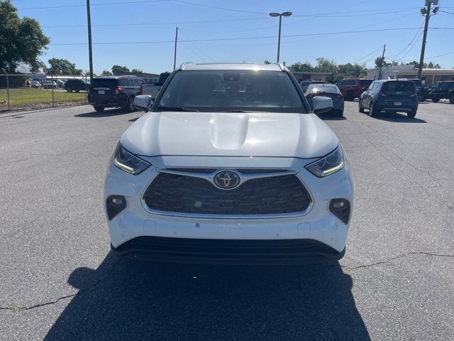 2021 Toyota Highlander Base