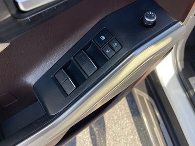 2021 Toyota Highlander Base