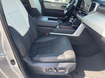 2025 Toyota Sequoia Base
